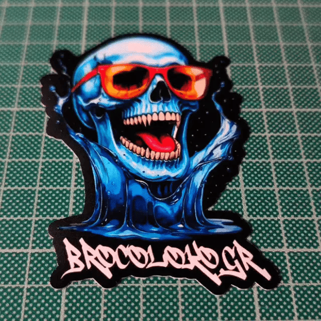 Custom Αυτοκόλλητα με Κοπή Περιγράμματος